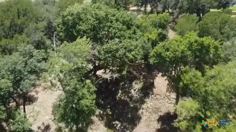 654 Creekside Drive, Belton, TX 76513 - Image #3