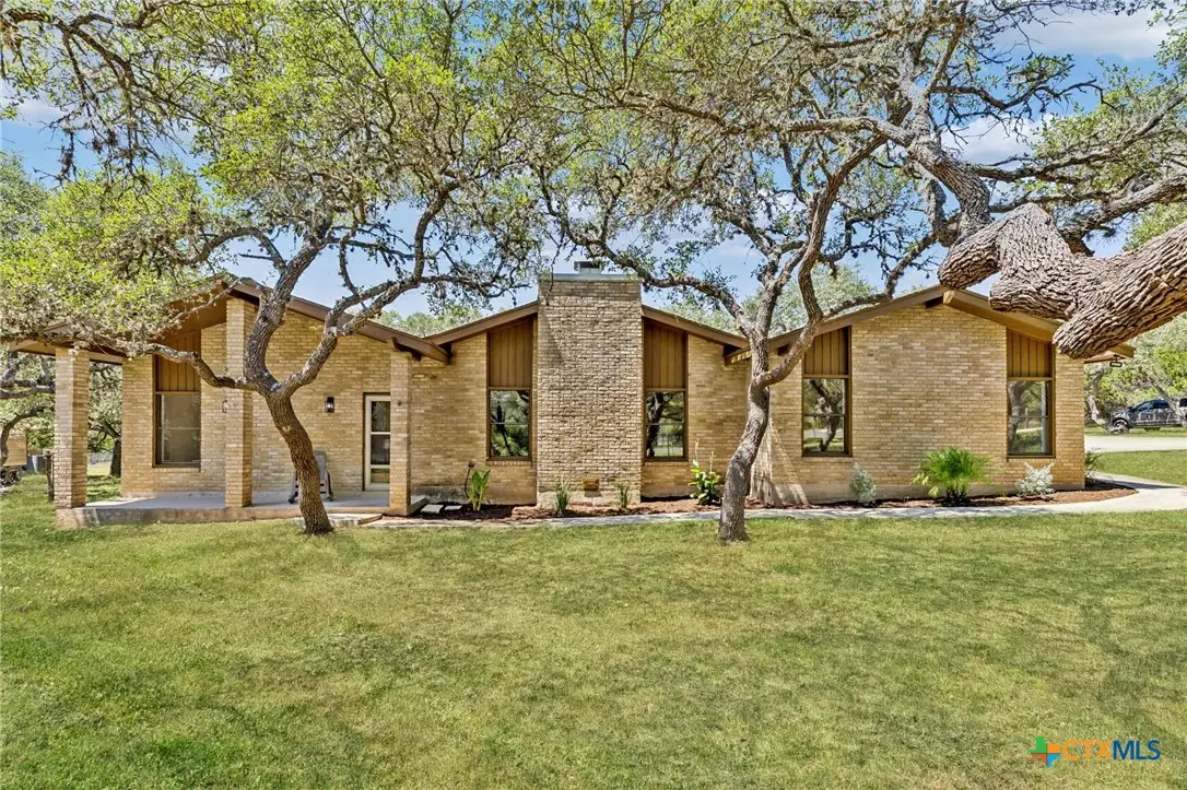 31631 Sierra Vista Drive, Bulverde, TX 78163 - Image #1