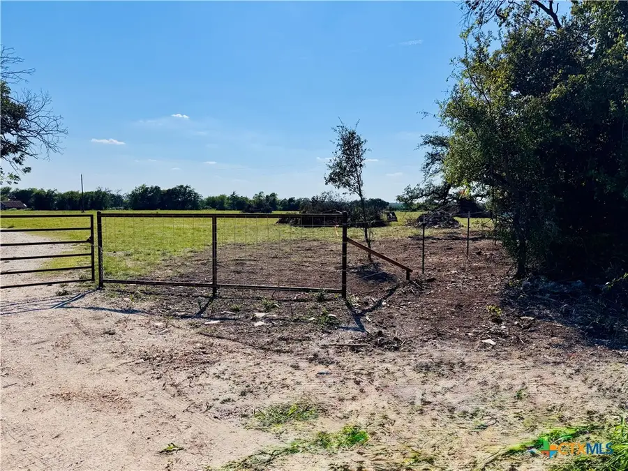 2850 County Road 213, Jonesboro, TX 76538 - Image #3