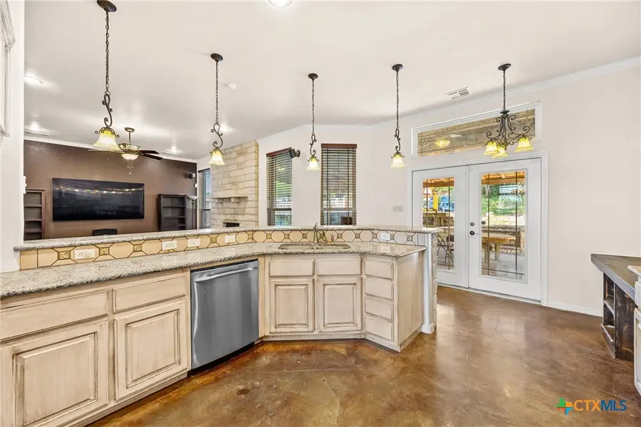 3917 Walden Creek Crossing, Harker Heights, TX 76548 - Image #3