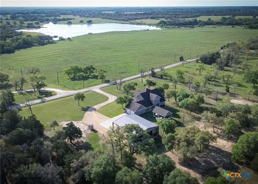 1572 County Road 134, Hallettsville, TX 77964 - #2