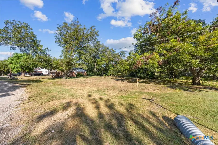 307 S Austin, Holland, TX 76534 - Image #3