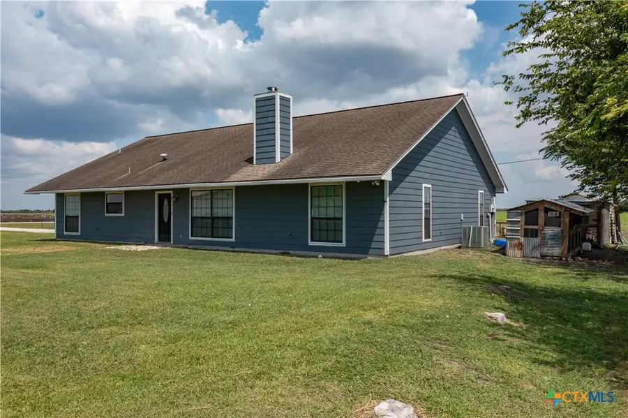 2507 Boyd Road, Port Lavaca, TX 77979 - Image #2