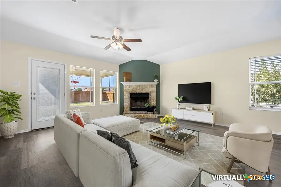 2114 Hamilton Lane, Belton, TX 76513 - Image #2