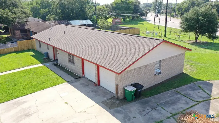 101 Canterbury Lane, Victoria, TX 77904 - Image #3