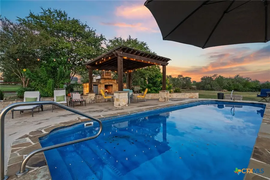 330 Ferryboat Lane, New Braunfels, TX 78130 - Image #2