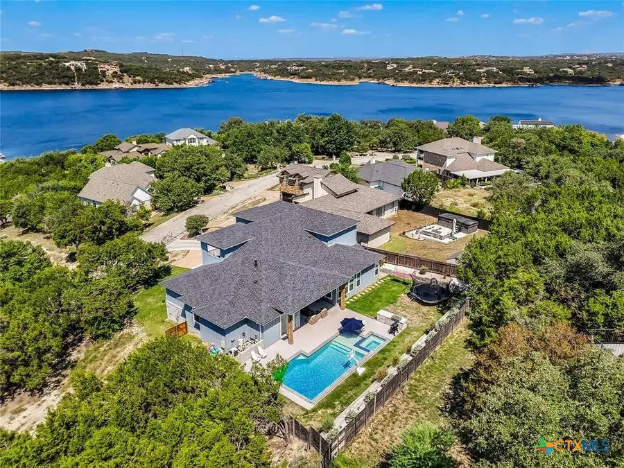233 Lakefront Drive, Lago Vista, TX 78645 - Image #2