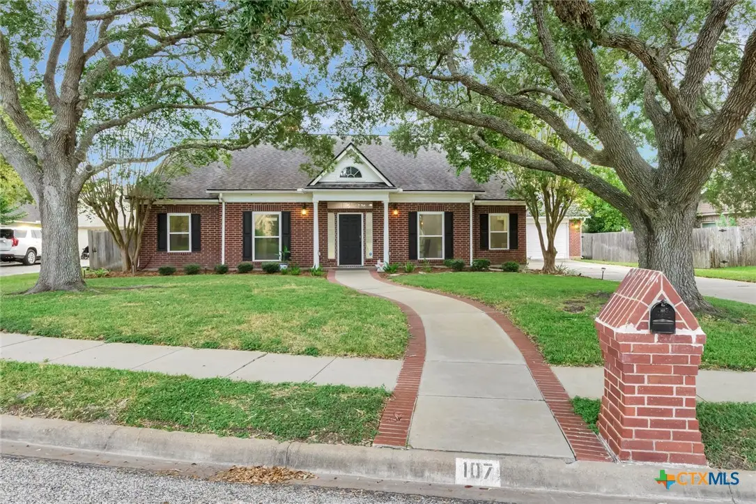 107 Masters Court, Victoria, TX 77904 - Image #1