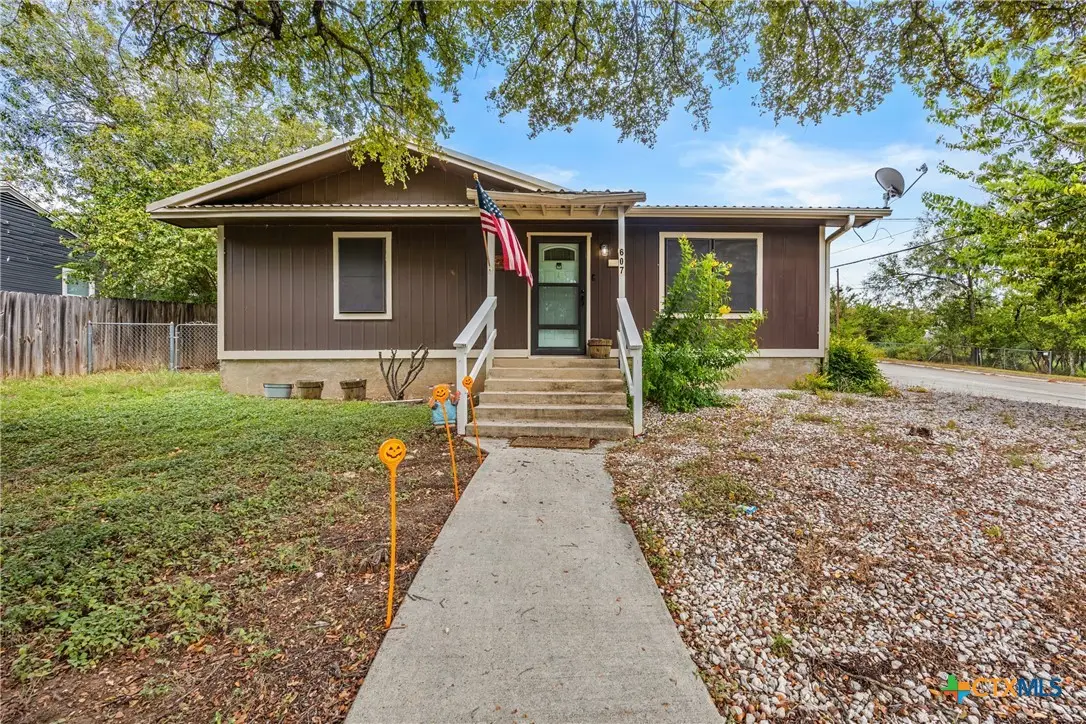 607 S Summer Street, Lampasas, TX 76550 - Image #1