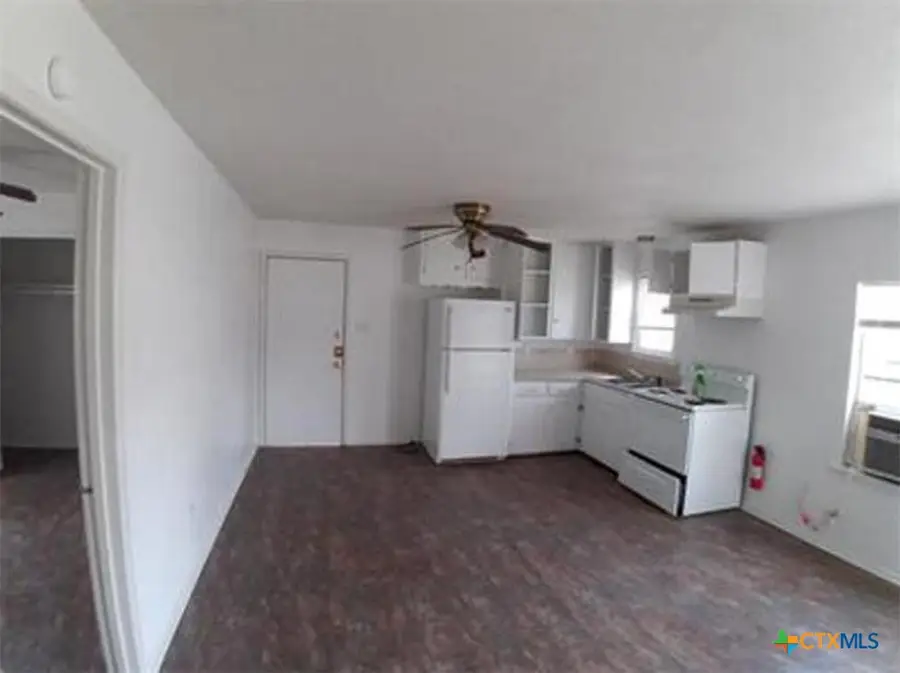 204-206 Dewald Street, Copperas Cove, TX 76522 - Image #2