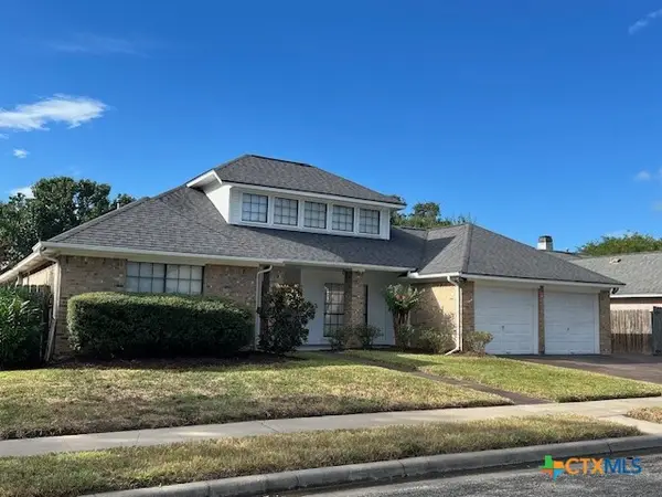 607 Brocton Street, Victoria, TX 77904