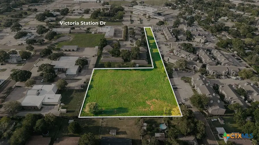 1505 Victoria Station Drive, Victoria, TX 77901 - Image #2