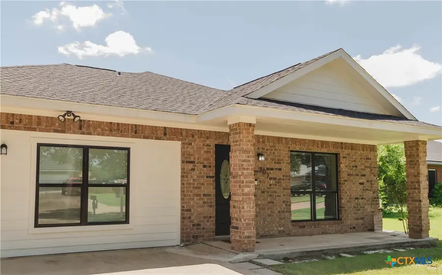 107 Silver Fox, Waco, TX 76705 - Image #3