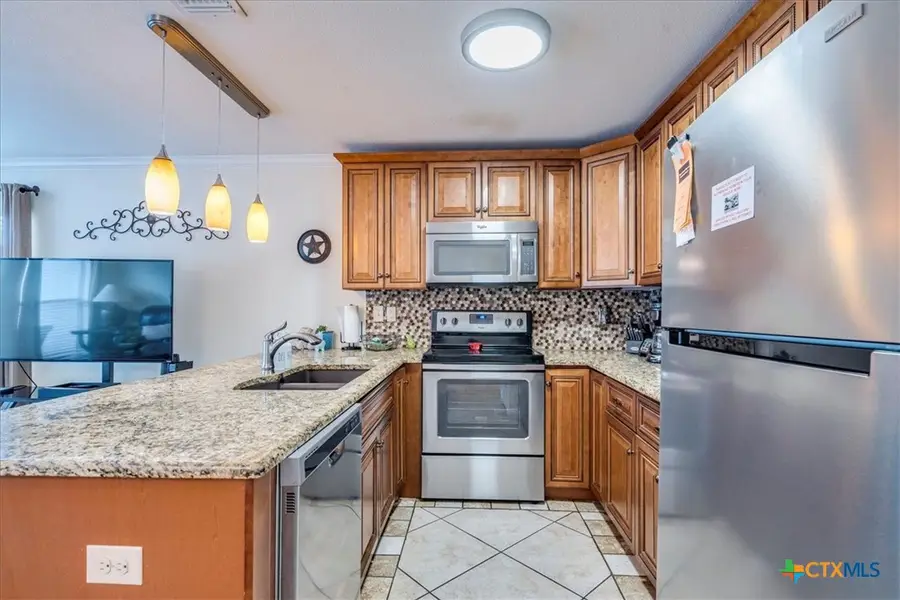 730 E Mather Street #303, New Braunfels, TX 78130 - Image #2