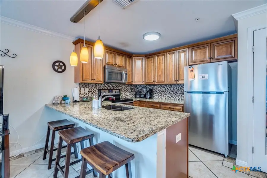 730 E Mather Street #303, New Braunfels, TX 78130 - Image #3