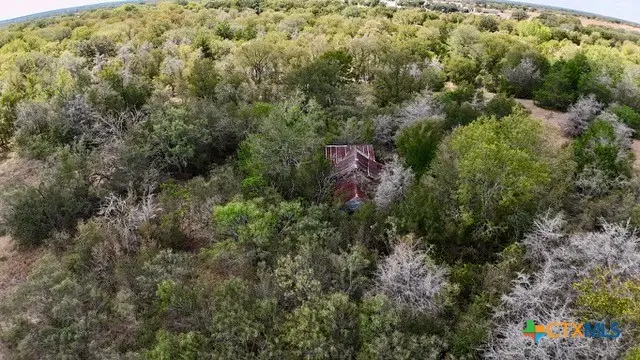 611 N Raymond Road, La Grange, TX 78945 - Image #3