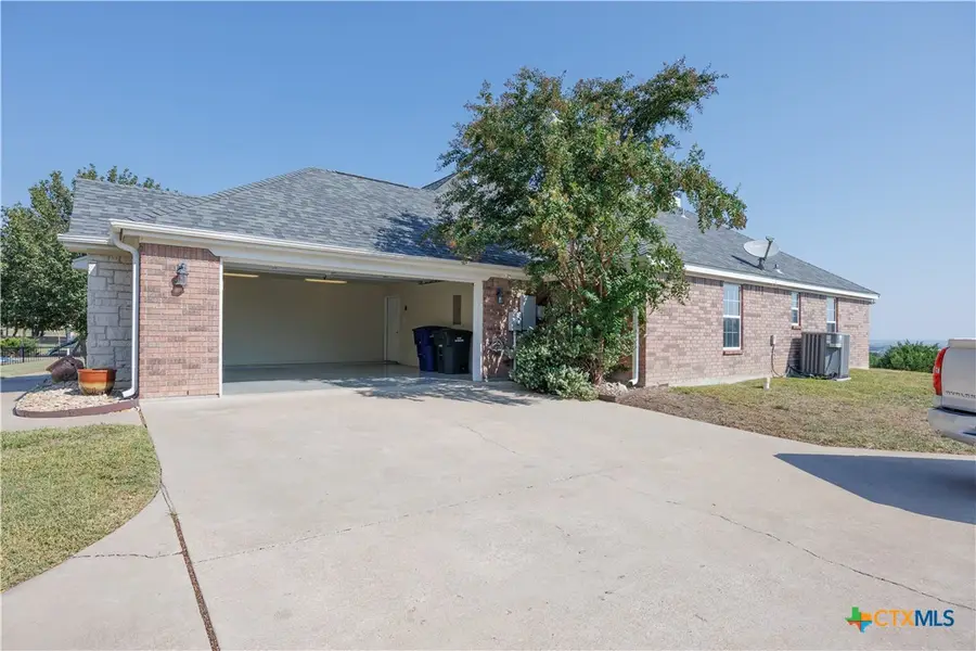 2907 Wild Horse Circle, Copperas Cove, TX 76522 - Image #2