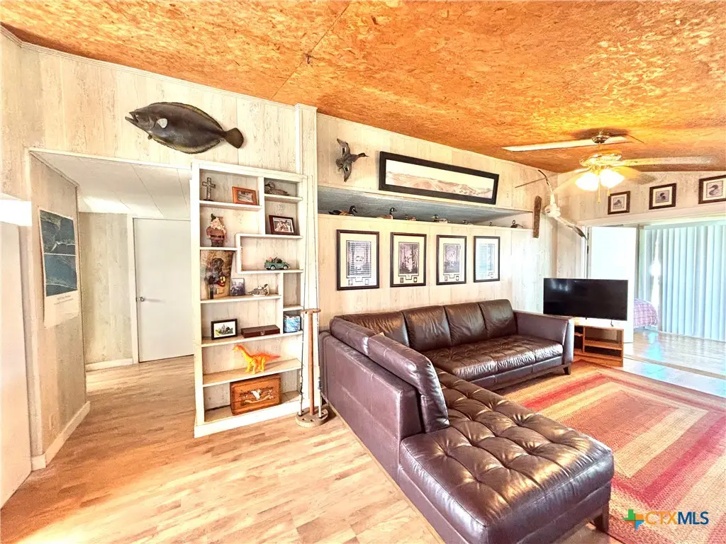 307 N 12th, Port Oconnor, TX 77982 - Image #1