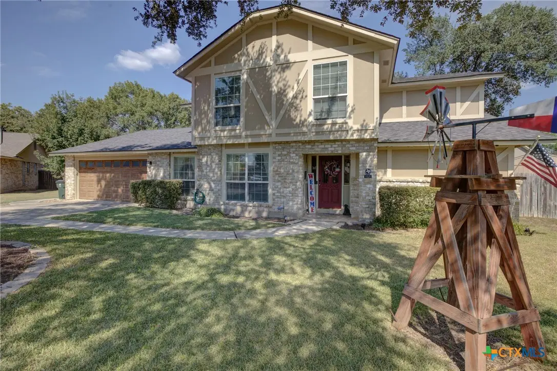 310 Stoneham Circle, Seguin, TX 78155 - Image #1