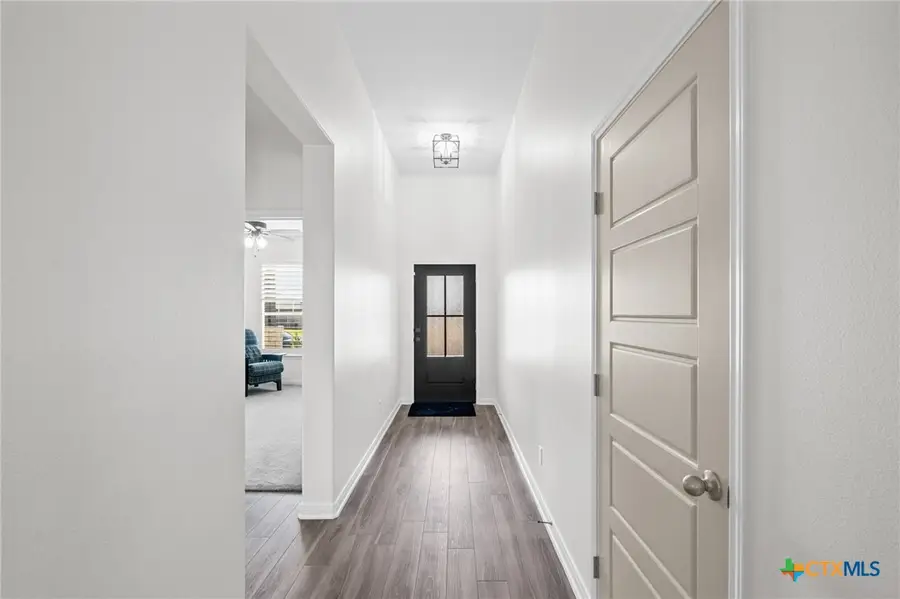 205 Flint Rock Ct, Victoria, TX 77904 - Image #3