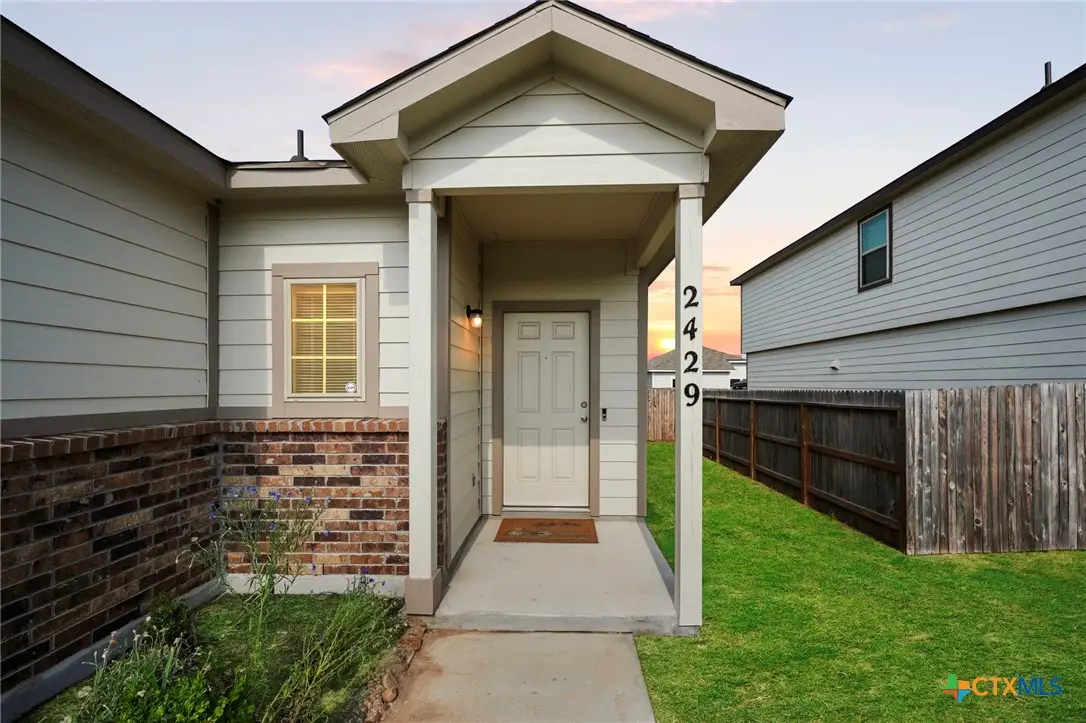 2429 Marty Way, Seguin, TX 78155 - Image #1