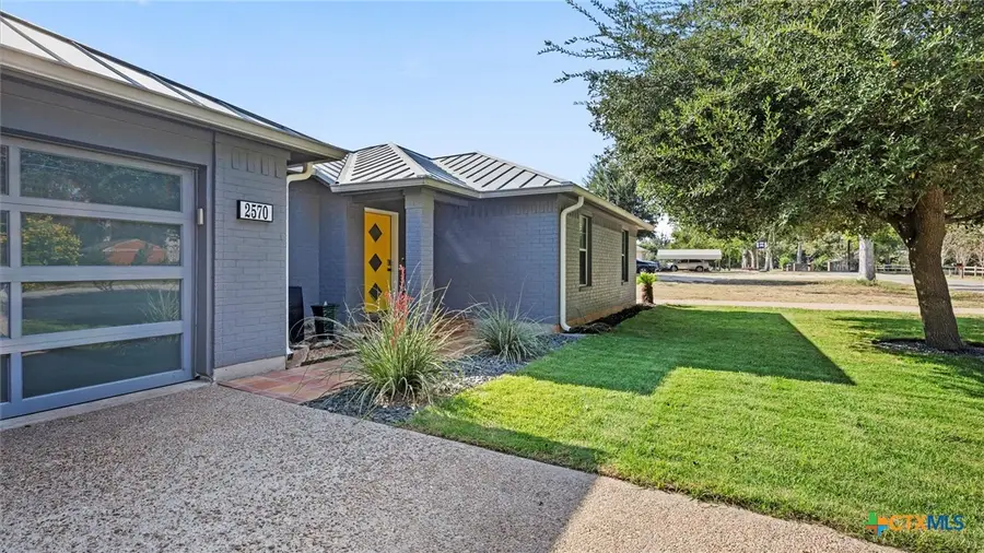 2570 Terminal Loop Road, McQueeney, TX 78123 - Image #2