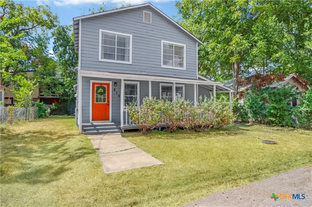 810 N Goodrich Street, Seguin, TX 78155 - Image #1