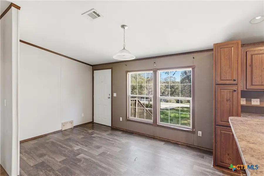 780 Oak Tree Road, Seguin, TX 78155 - Image #3