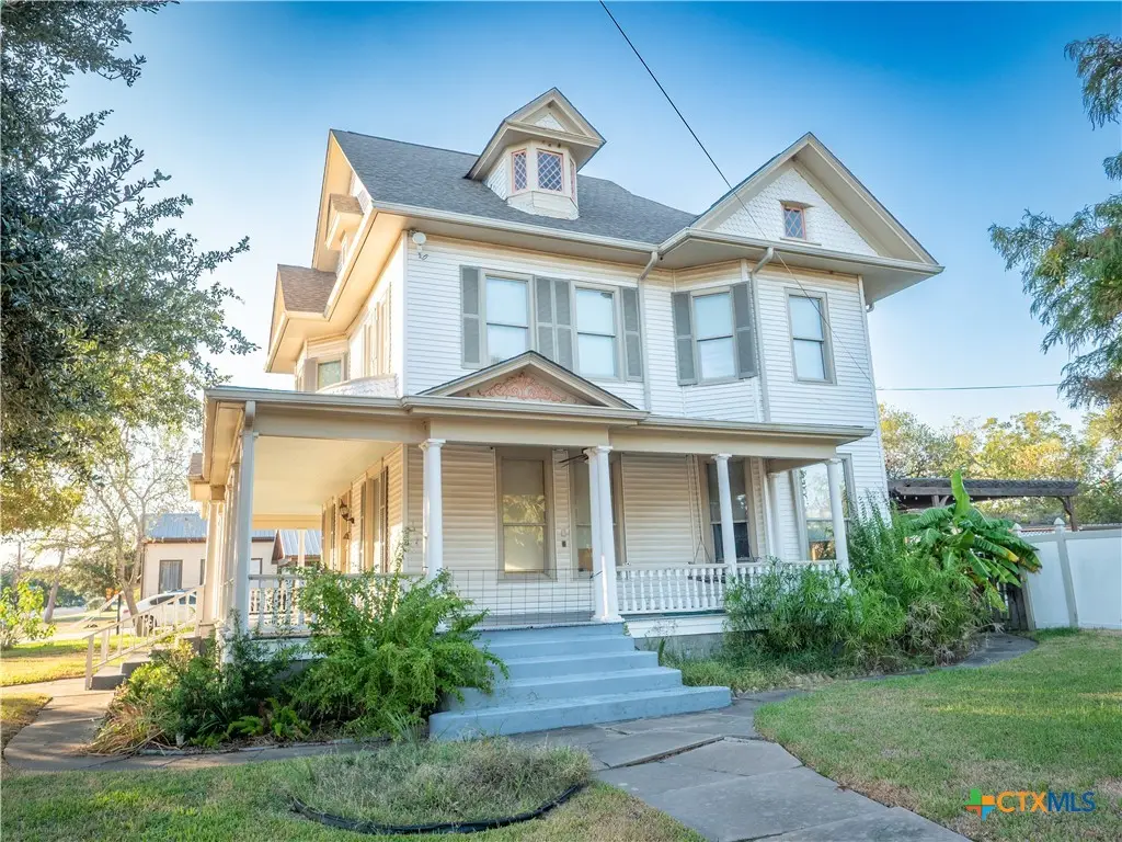 408 E Reuss Boulevard, Cuero, TX 77954 - Image #1