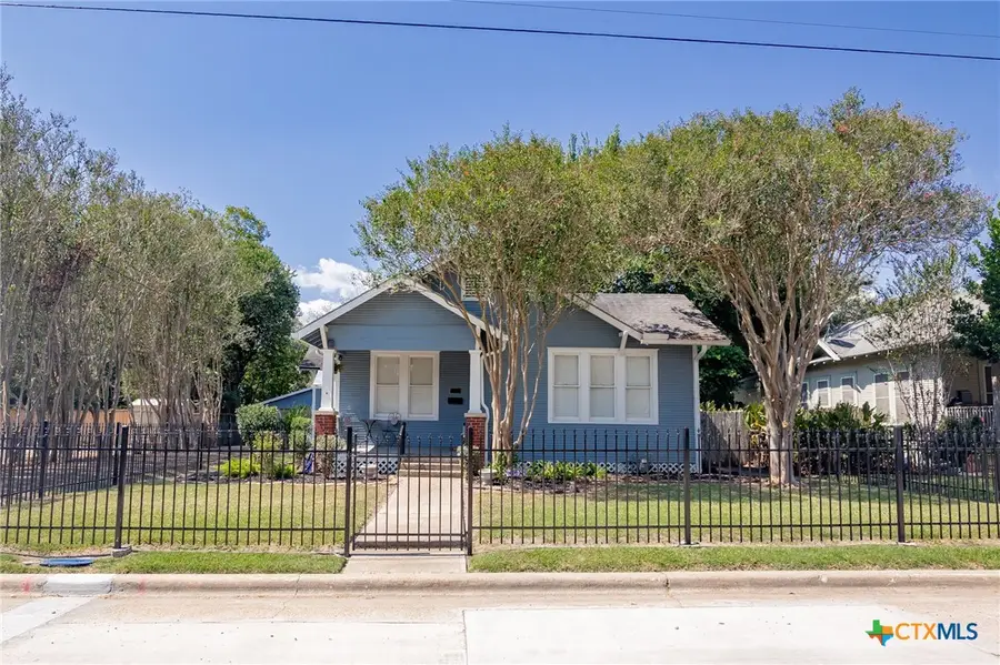 1705 N Vine Street, Victoria, TX 77901 - Image #3