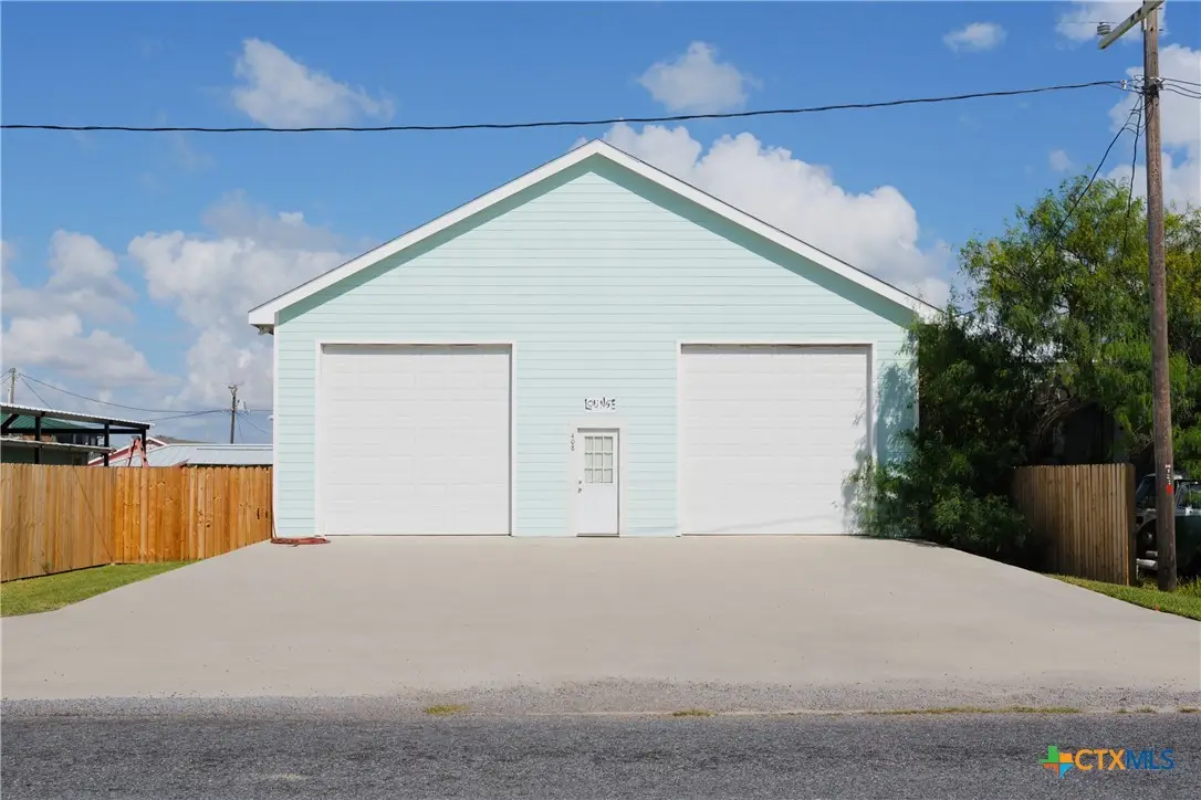 408 Bay Shore Drive, Port Mansfield, TX 78598 - Image #1