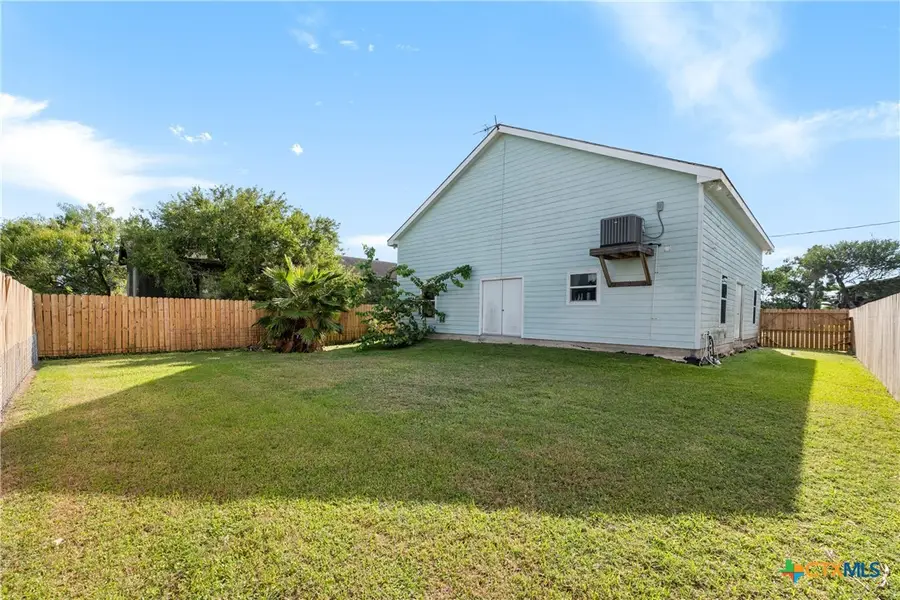408 Bay Shore Drive, Port Mansfield, TX 78598 - Image #2