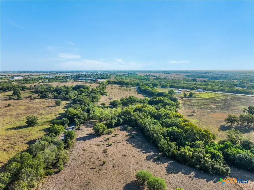 217 Robin Ranch Road, Lockhart, TX 78644 - Image #1