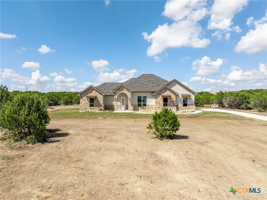 117 Cedar Bluff Loop, Gatesville, TX 76528 - Image #3