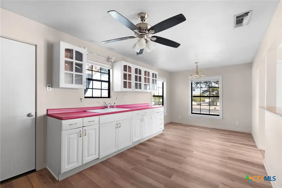 18 Del Norte Street, Lampasas, TX 76550 - Image #2