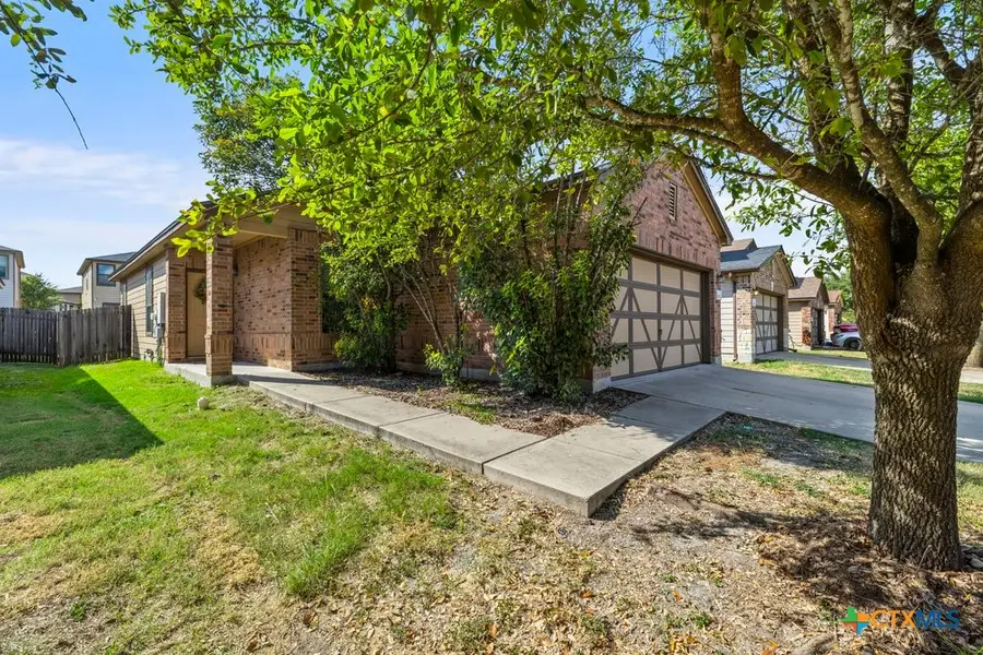 1071 Lonesome Oak Drive, Temple, TX 76502 - Image #2