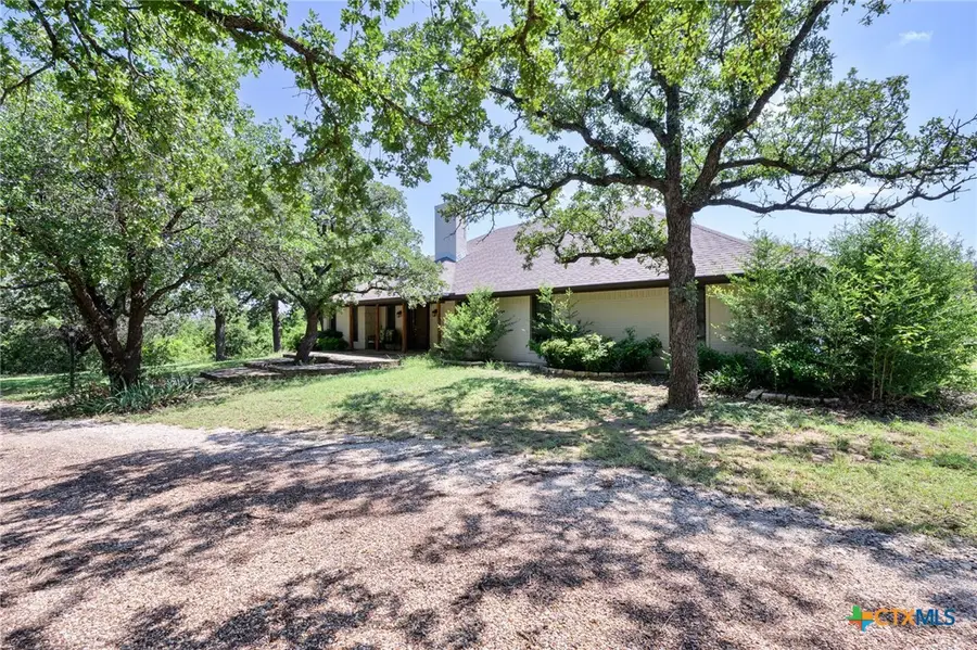 725 County Road 300, Hamilton, TX 76531 - Image #2