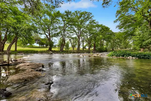 730 E Mather Street #D102, New Braunfels, TX 78130