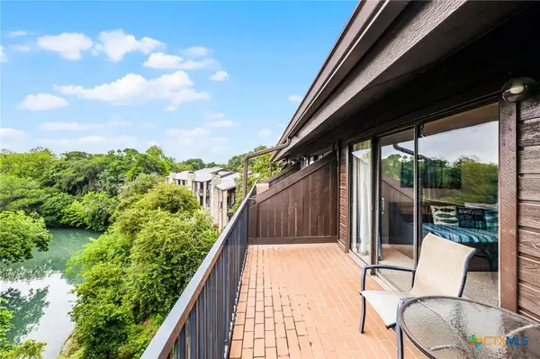 371 W Lincoln Street #C204, New Braunfels, TX 78130