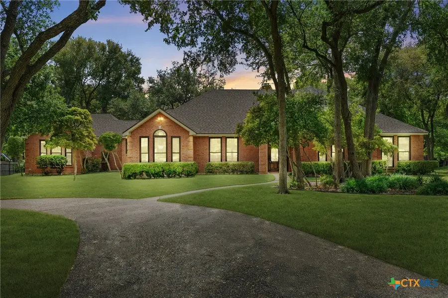518 Riverwood Drive, Belton, TX 76513 - Image #2