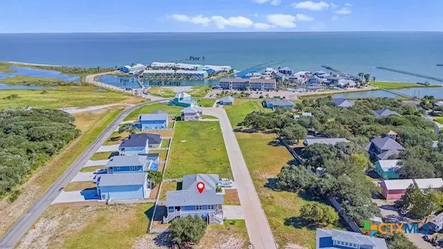 132 Breezeway Drive, Rockport, TX 78382 - Image #2