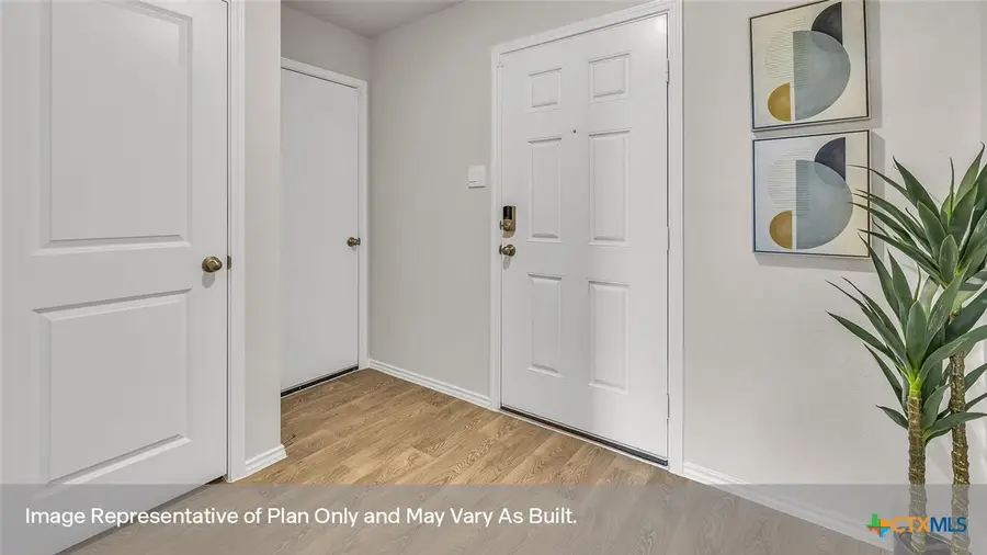 726 Jennifer Way, New Braunfels, TX 78130 - Image #3