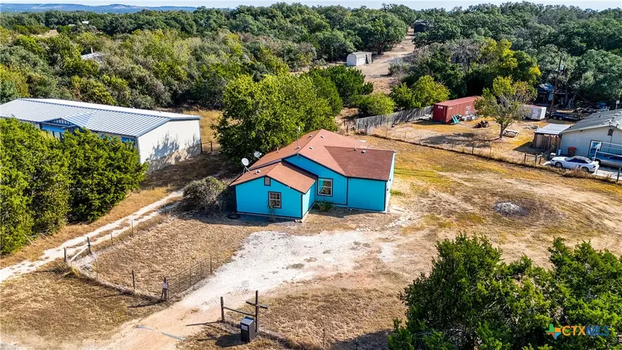 331 Rangeland Road, Blanco, TX 78606 - Image #3