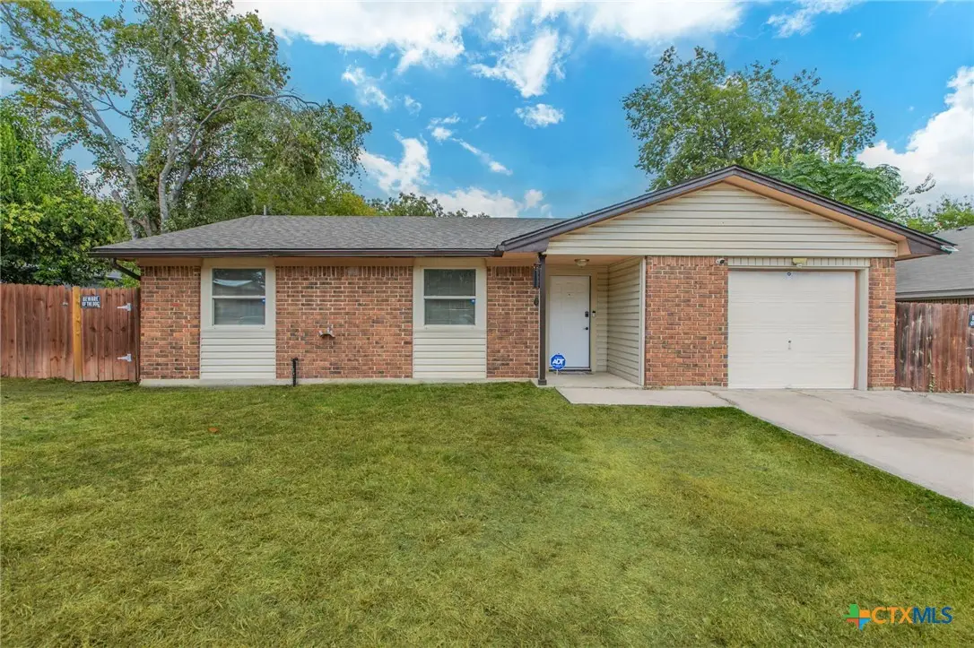 211 W Robin Lane, Harker Heights, TX 76548 - Image #1