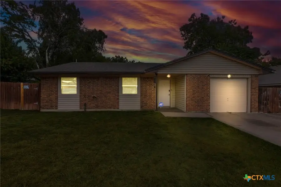 211 W Robin Lane, Harker Heights, TX 76548 - Image #2