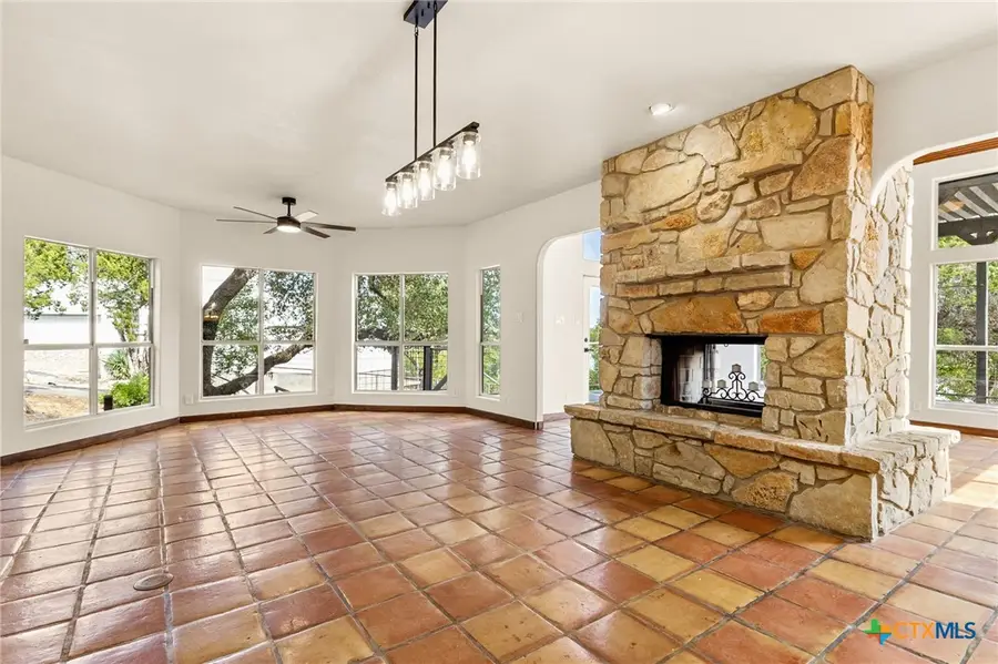 1815 Lakeside Drive, Canyon Lake, TX 78133 - Image #2