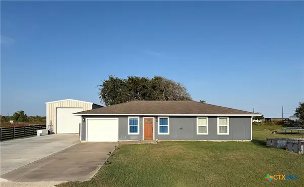 81 Jacob Road, Port Lavaca, TX 77979