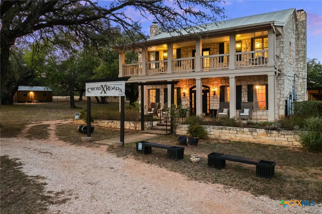 625 N Nugent Avenue, Johnson City, TX 78636 - Image #1