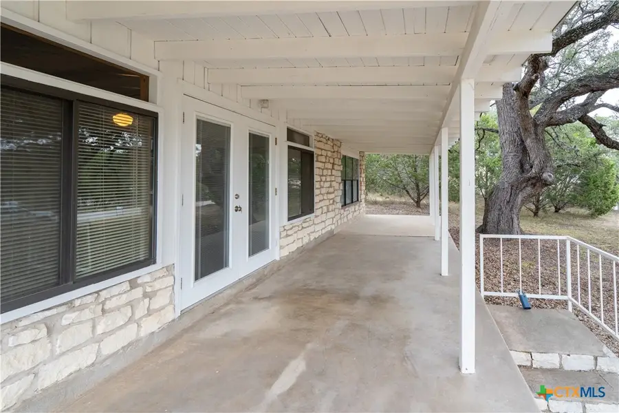 725 Canyon Circle Drive, Canyon Lake, TX 78133 - Image #2
