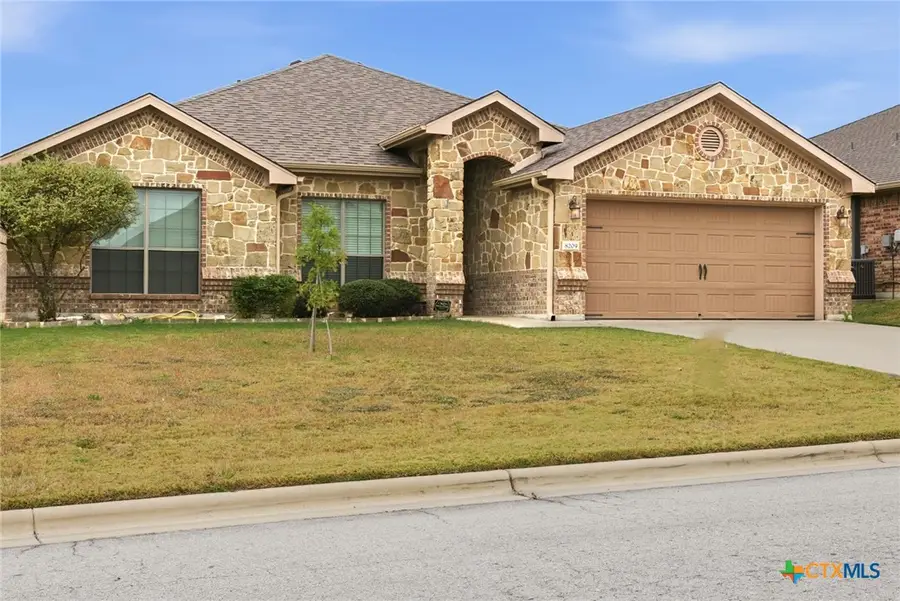 8209 Salt Mill Hollow Drive, Temple, TX 76502 - Image #2
